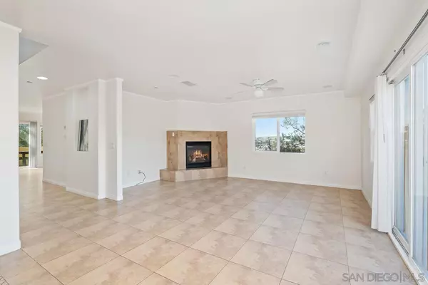 Spring Valley, CA 91977,2262 Johns View Way