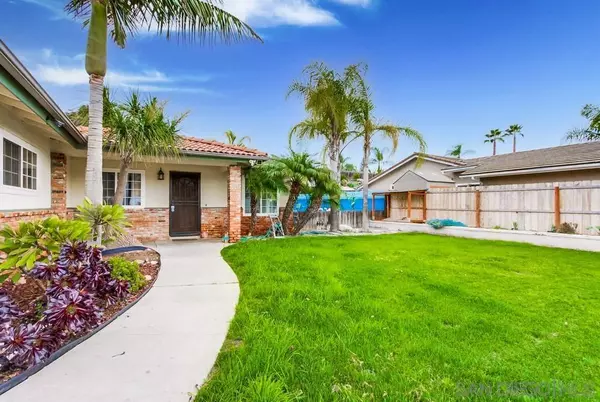 Vista, CA 92084,1725 Coyote Ct