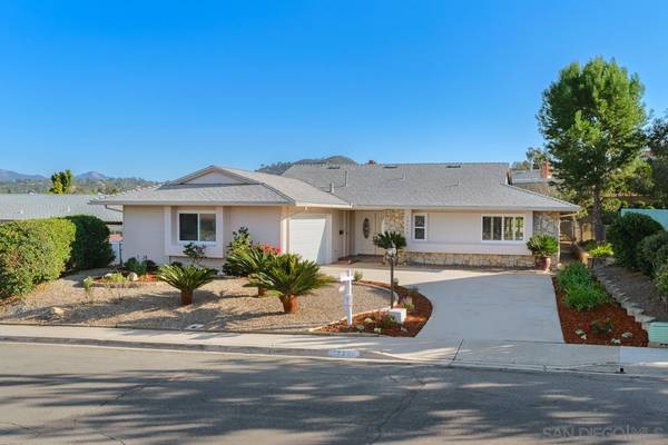 12209 Rios Rd, San Diego, CA 92128