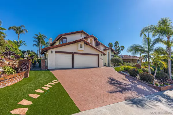 7050 El Fuerte St, Carlsbad, CA 92009