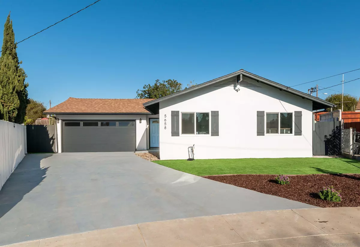 San Diego, CA 92117,5658 Camber Pl