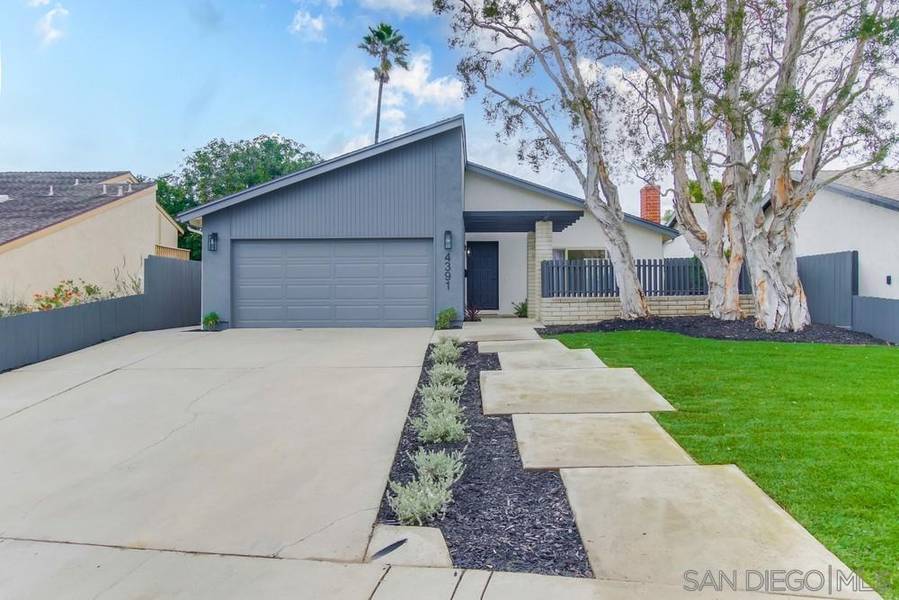 4391 Huggins Street, San Diego, CA 92122