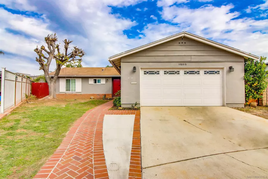 10006 Stanley Ct., Santee, CA 92071