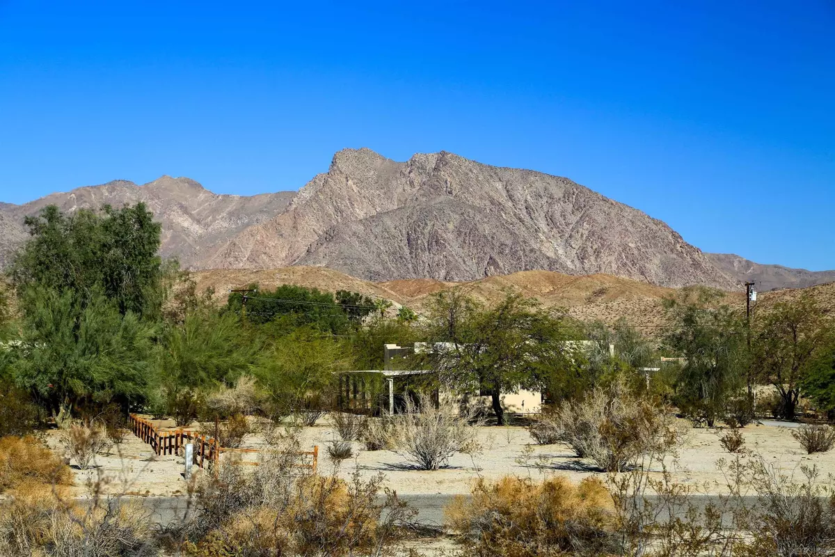 Borrego Springs, CA 92004,3261 West Star Rd #05