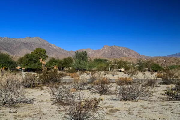 Borrego Springs, CA 92004,3261 West Star Rd #05