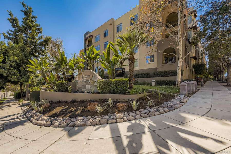 8355 Station Village Ln #4305, San Diego, CA 92108