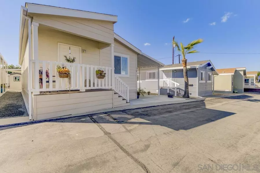 8545 Mission George RD #118, Santee, CA 92071