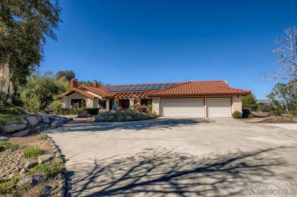 Escondido, CA 92029,2239 Cortina Cir