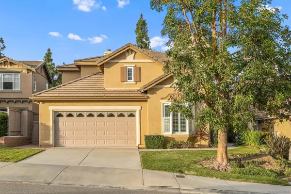 San Marcos, CA 92078,1458 Golden Sunset Dr