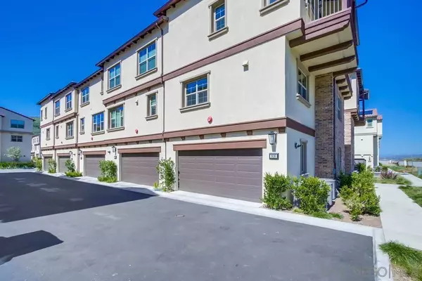 San Marcos, CA 92078,916 Slate St