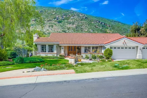 Escondido, CA 92029,3325 Vista Rocosa