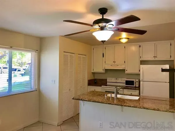 Santee, CA 92071,9851 Mission Viejo Ct #1