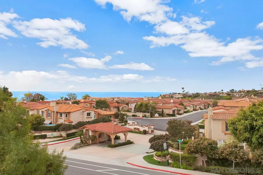 1330 Caminito Arriata, La Jolla, CA 92037