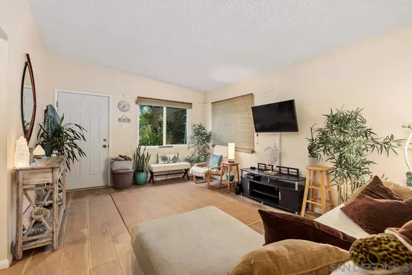 Encinitas, CA 92024,1153-55 Aloha Drive