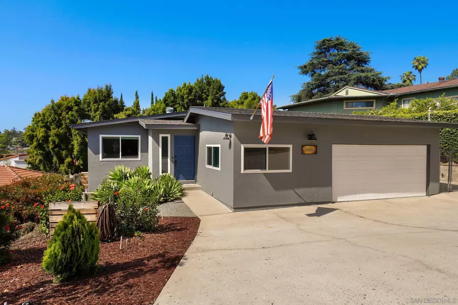 9400 Tejado, La Mesa, CA 91941