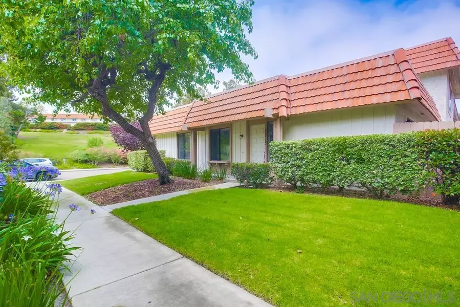 2815 Via Clarez, Carlsbad, CA 92010