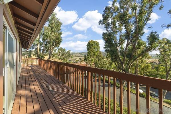 32036 Del Cielo Oeste #1B, Bonsall, CA 92003