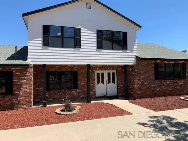 San Marcos, CA 92078,627 Sandy Lane