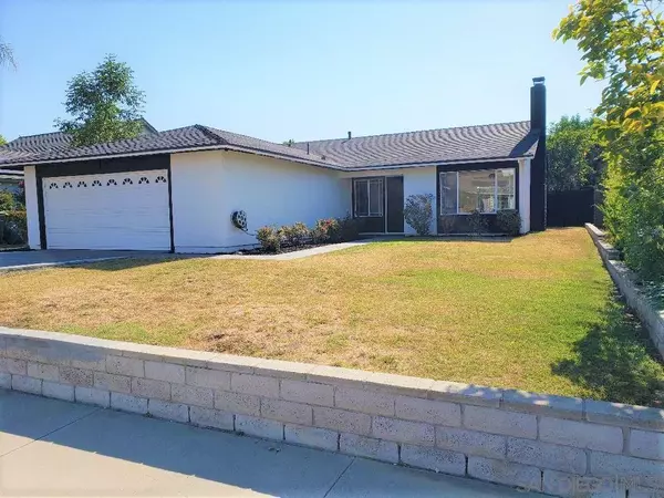 541 Berryhill Dr, San Marcos, CA 92069