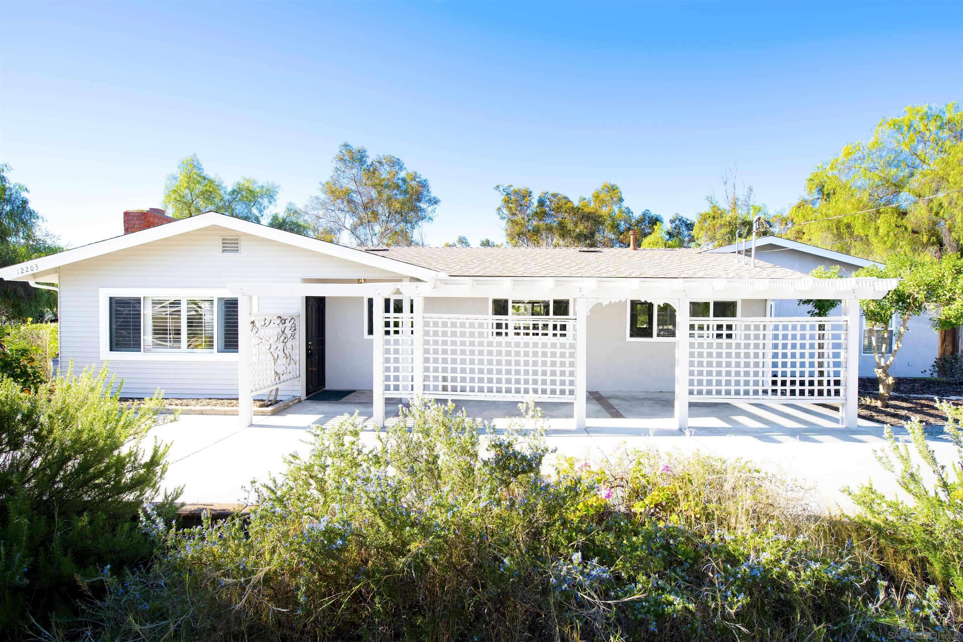 Poway, CA 92064,12203 Boulder View Dr