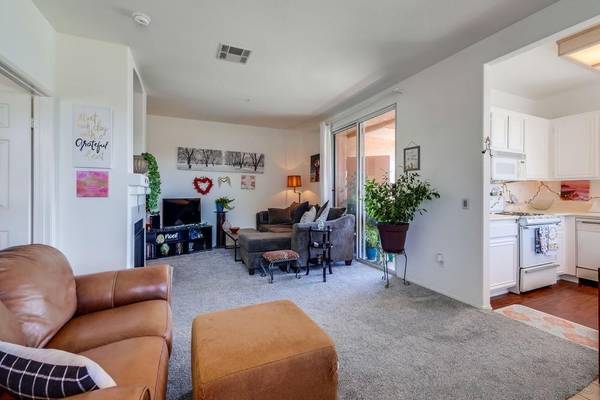 El Cajon, CA 92019,11450 Via Rancho San Diego #185