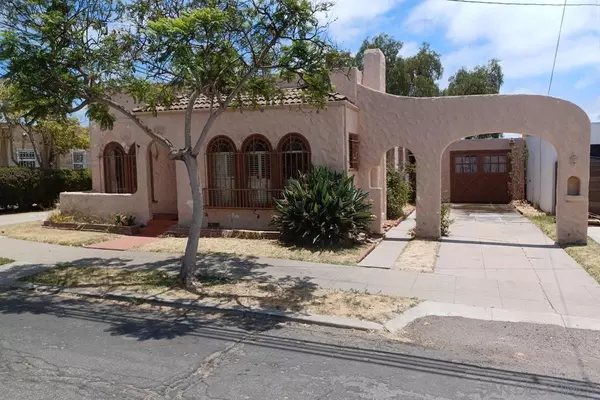 3317 Dwight, San Diego, CA 92104