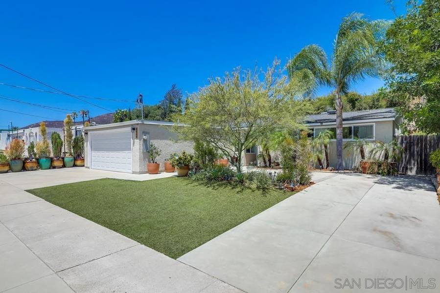 8460 Tommy Dr., San Diego, CA 92119