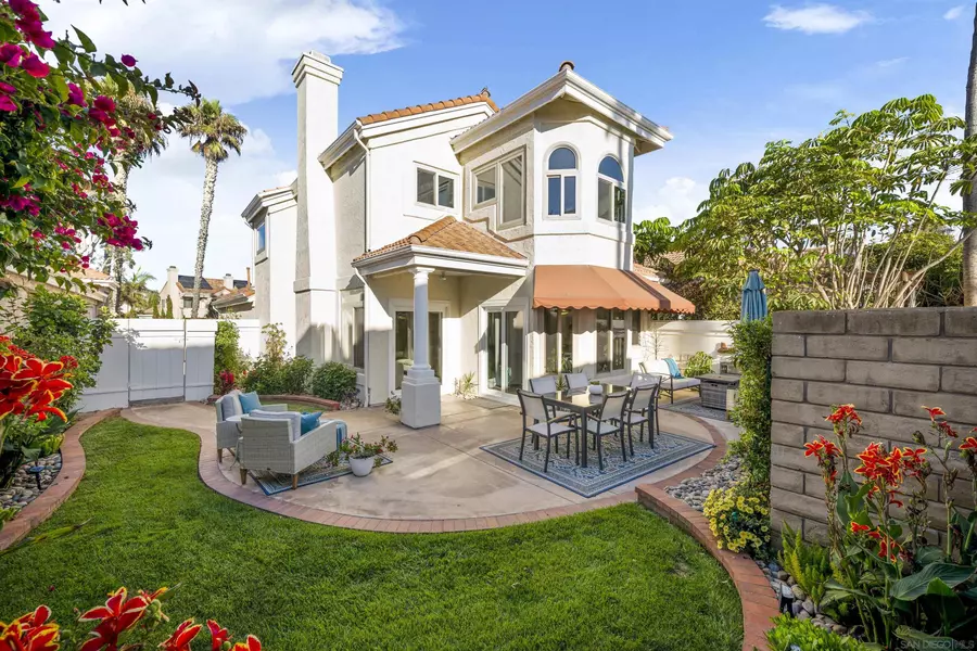 28 Mardi Gras Road, Coronado, CA 92118