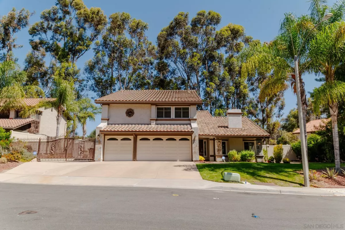 Bonita, CA 91902,1241 Fallbrook Ct