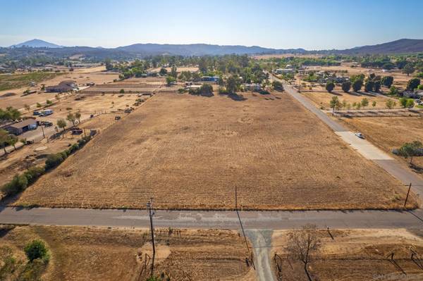 Ramona, CA 92065,0 Lilac Rd #279-180-53-00