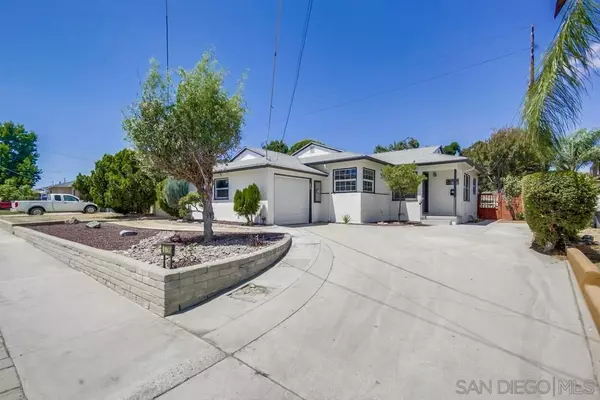 8796 Dallas St, La Mesa, CA 91942