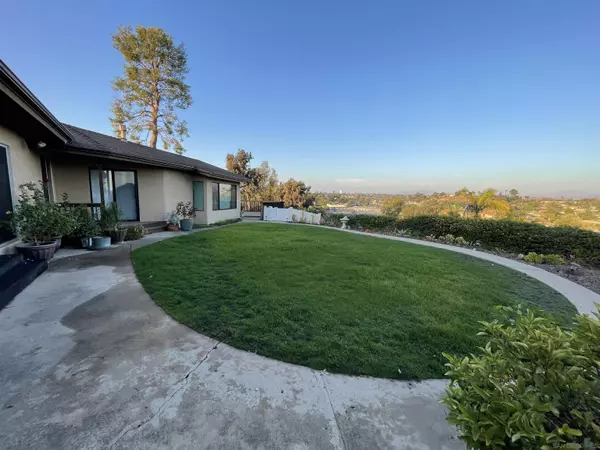 La Mesa, CA 91942,8150 BINNEY PLACE