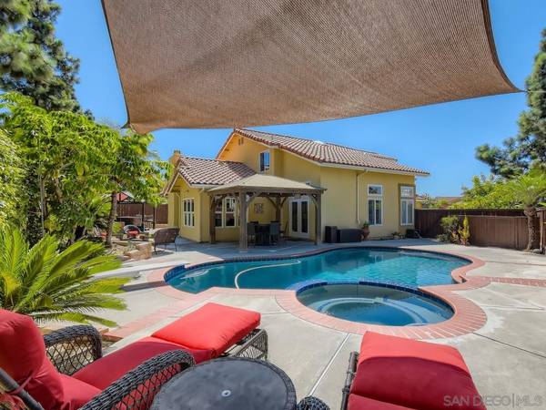 609 Forester Ln, Bonita, CA 91902