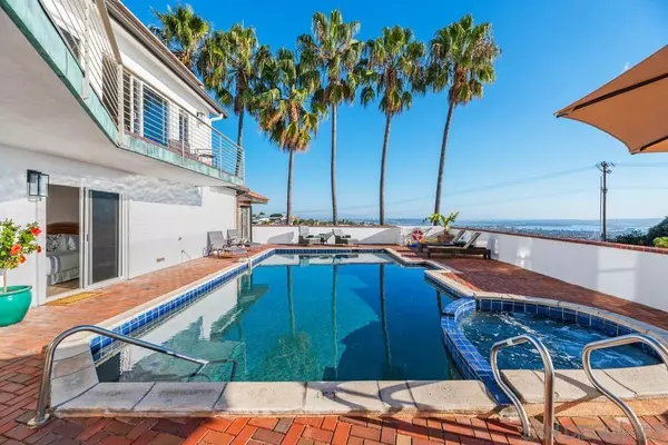 La Jolla, CA 92037,5786 La Jolla Mesa Dr