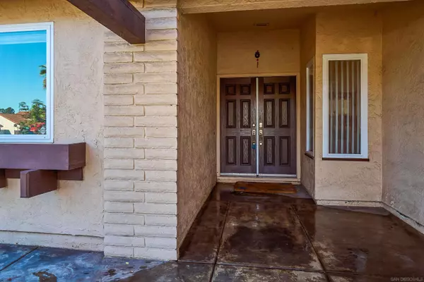 Spring Valley, CA 91977,8959 Corte Pozos