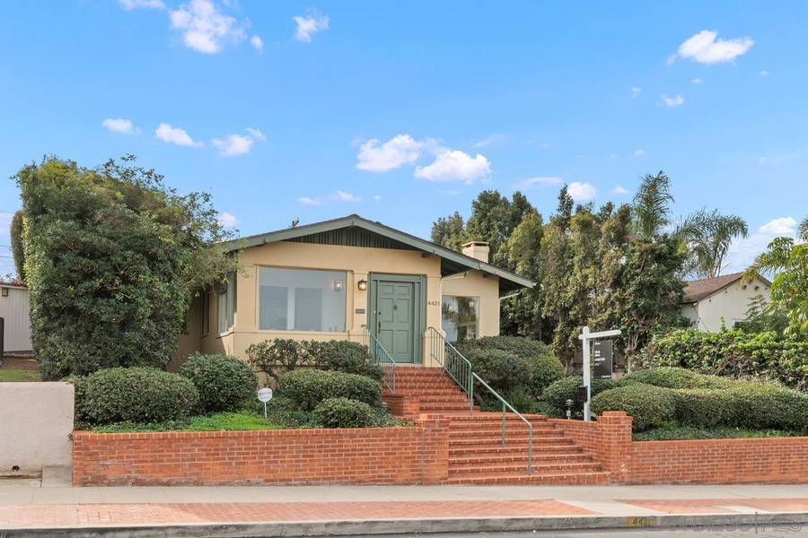 4421 Del Monte Ave, San Diego, CA 92107