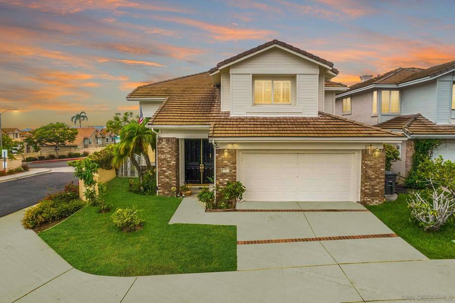 7017 Via Ostiones, Carlsbad, CA 92009