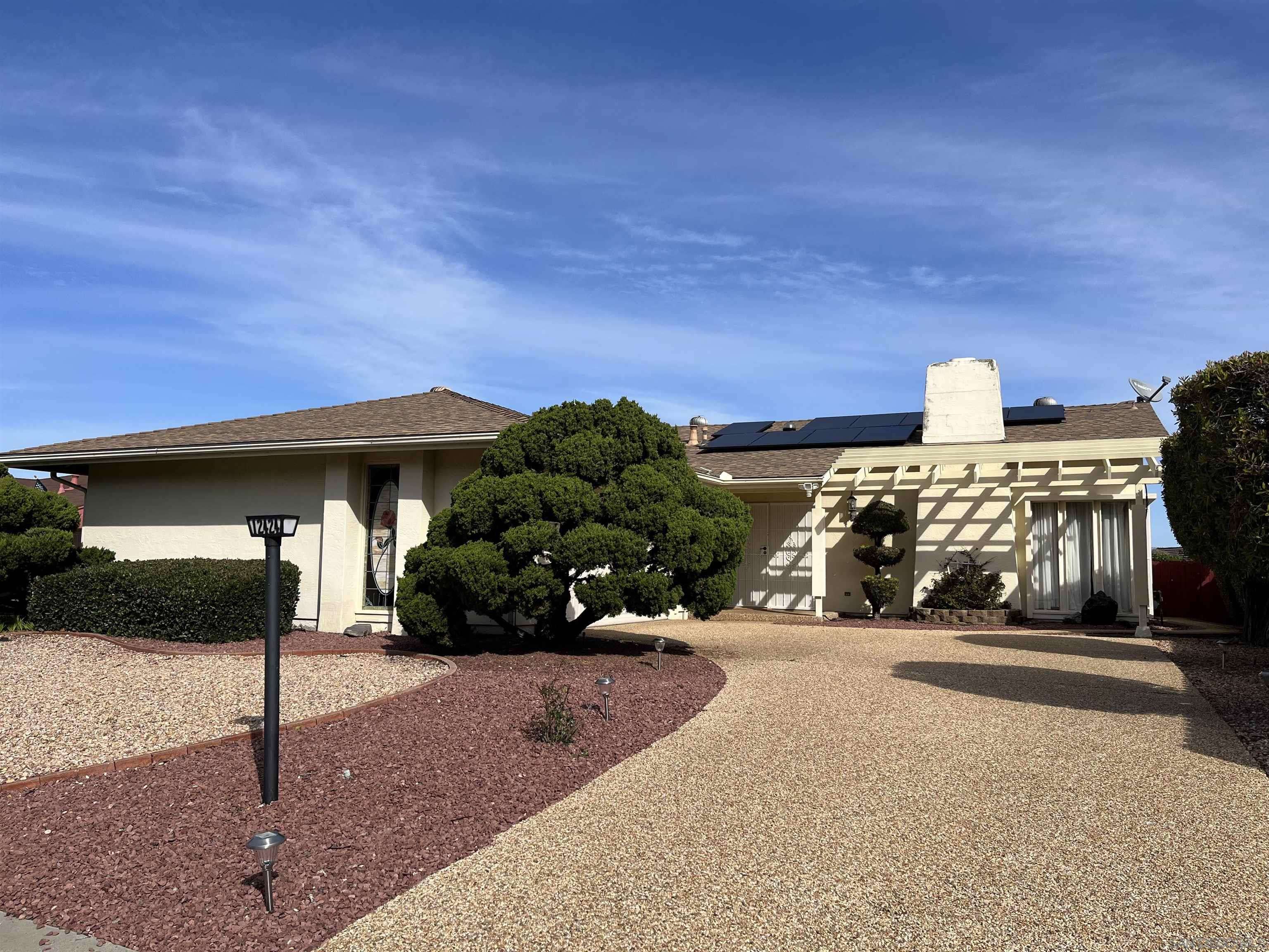 San Diego, CA 92128,12424 OLIVA RD