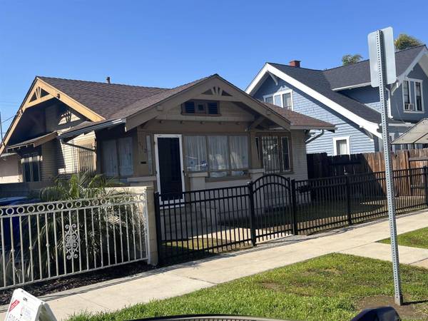 512 F, National City, CA 91950