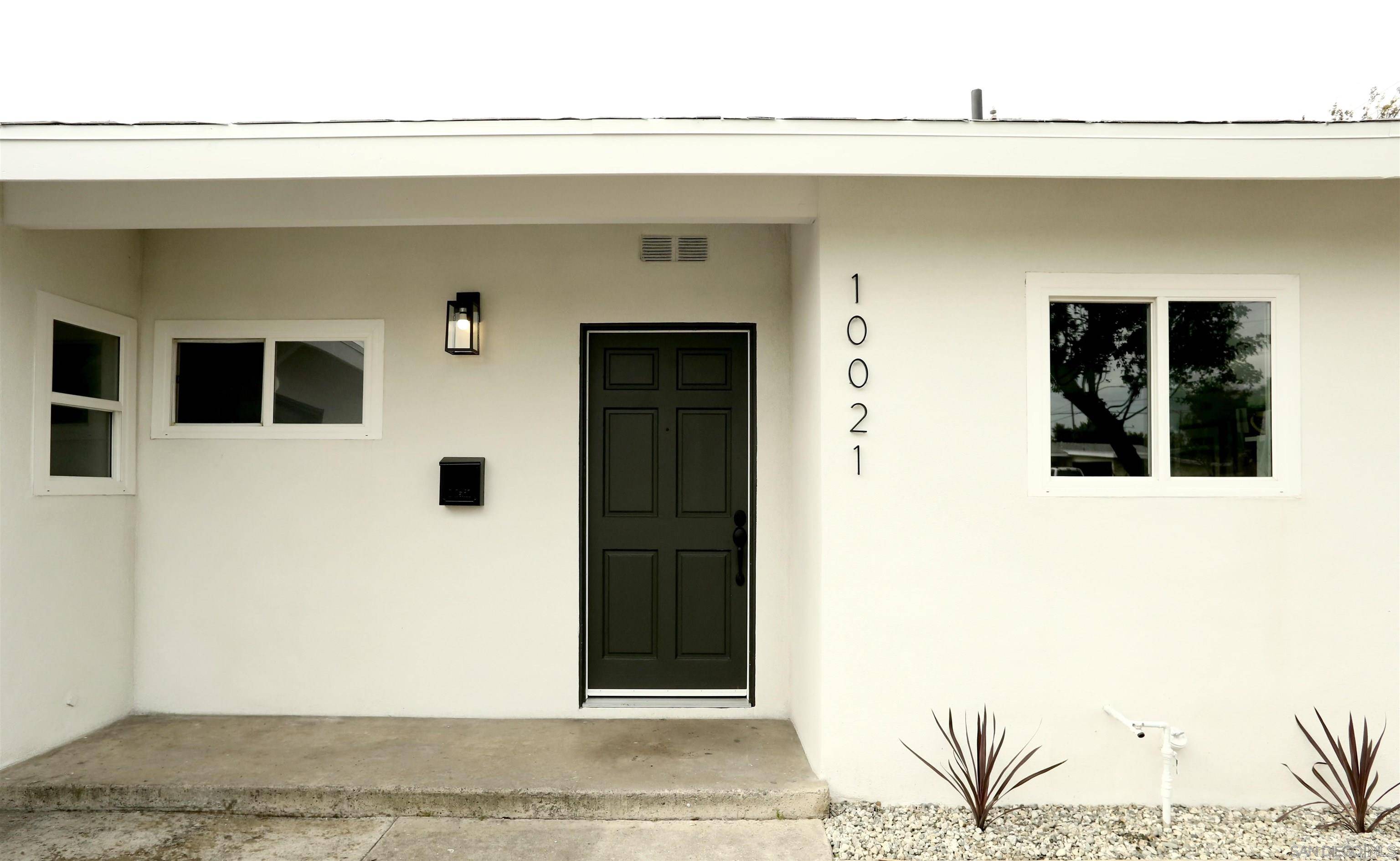 10021 Perdido St, Anaheim, CA 92804