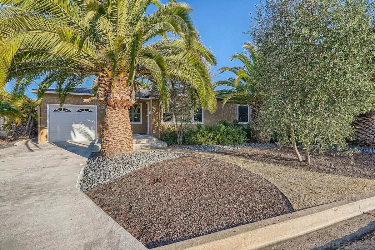 La Mesa, CA 91942,4553 Dana Dr