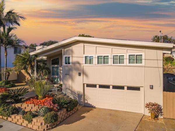 4842 Viane Way, San Diego, CA 92110