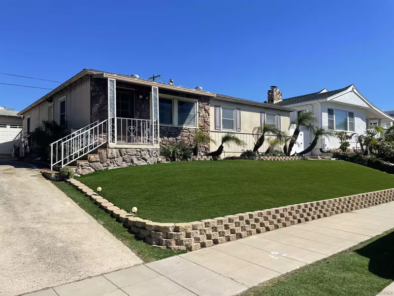 3627 Buena Vista, Crown Point, CA 92109