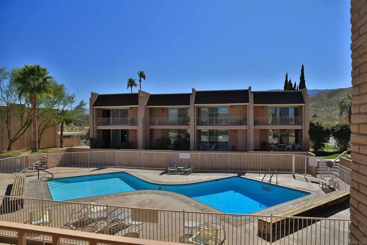 Borrego Springs, CA 92004,535 Palm Canyon Dr #18