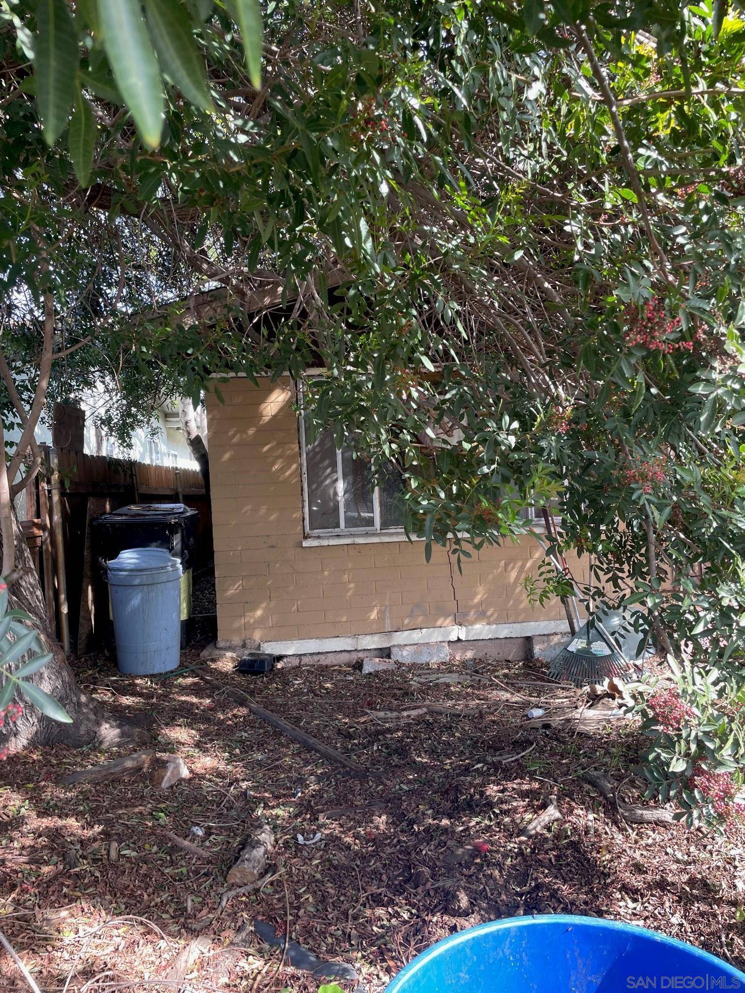 San Diego, CA 92104,3857 36th St
