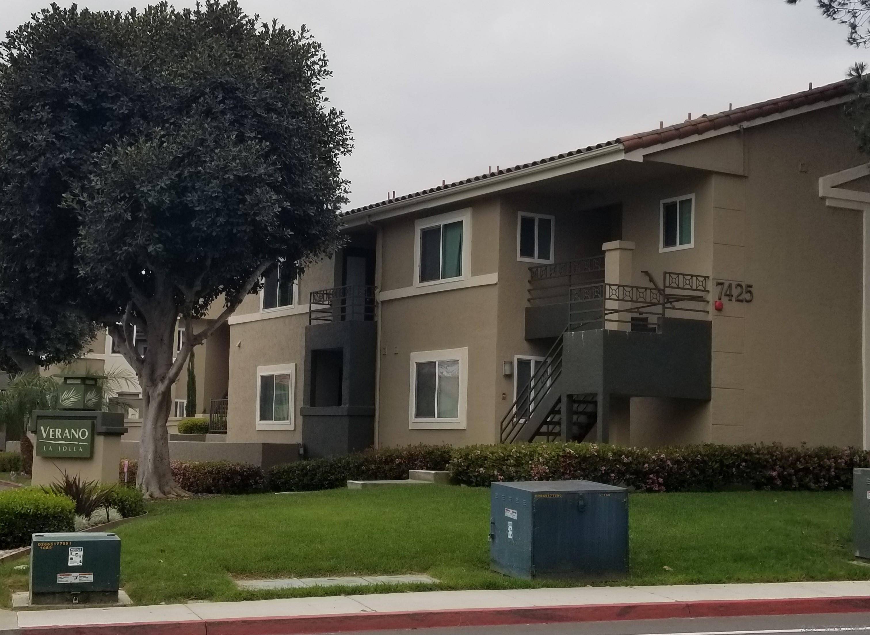 7425 Charmant Dr #2815, San Diego, CA 92122