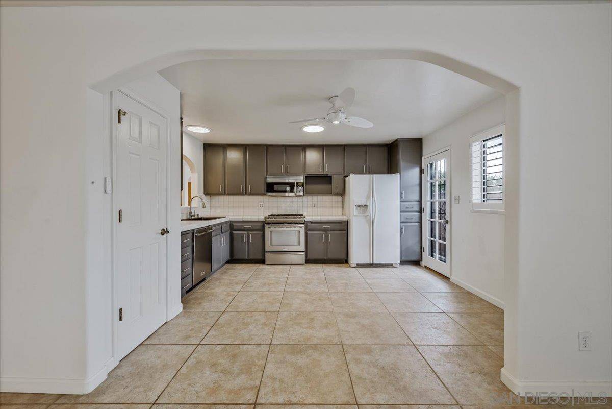 La Mesa, CA 91942,8430 Zeta St