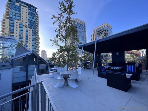 San Diego, CA 92101,101 Market #307