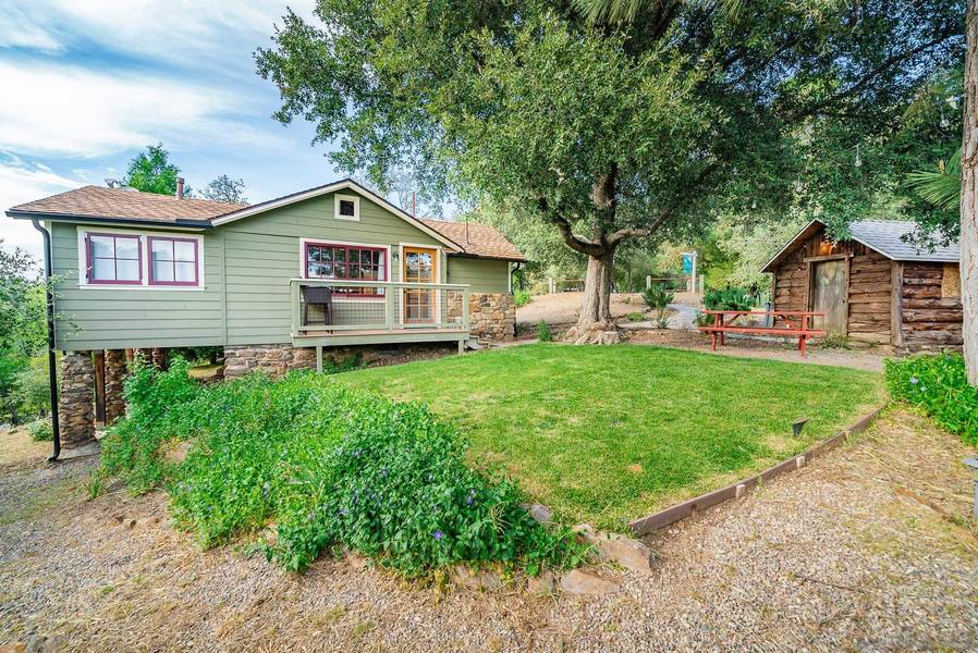 1352 Sunshine Trl #1/2, Julian, CA 92036