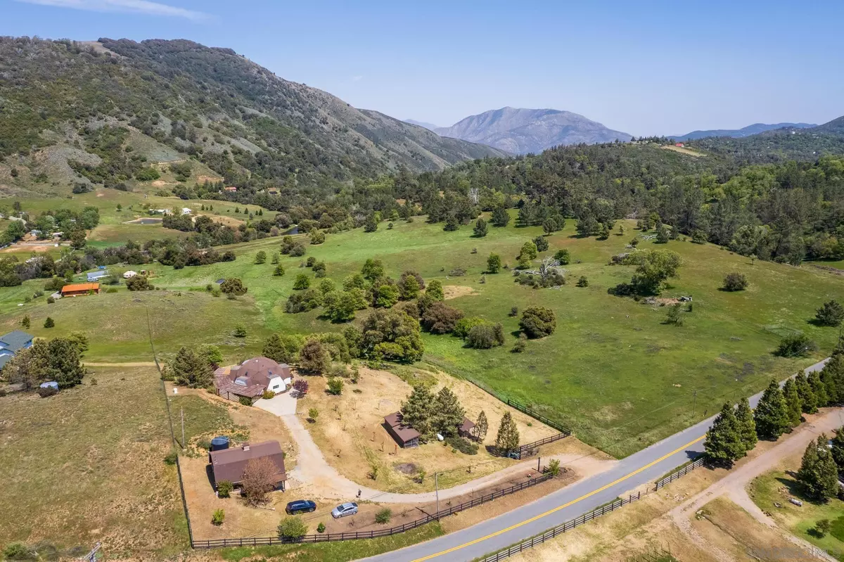 Julian, CA 92036,1477 Farmer Rd